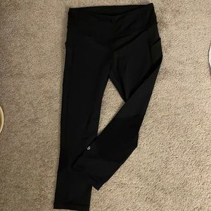 Lululemon workout cropped tights